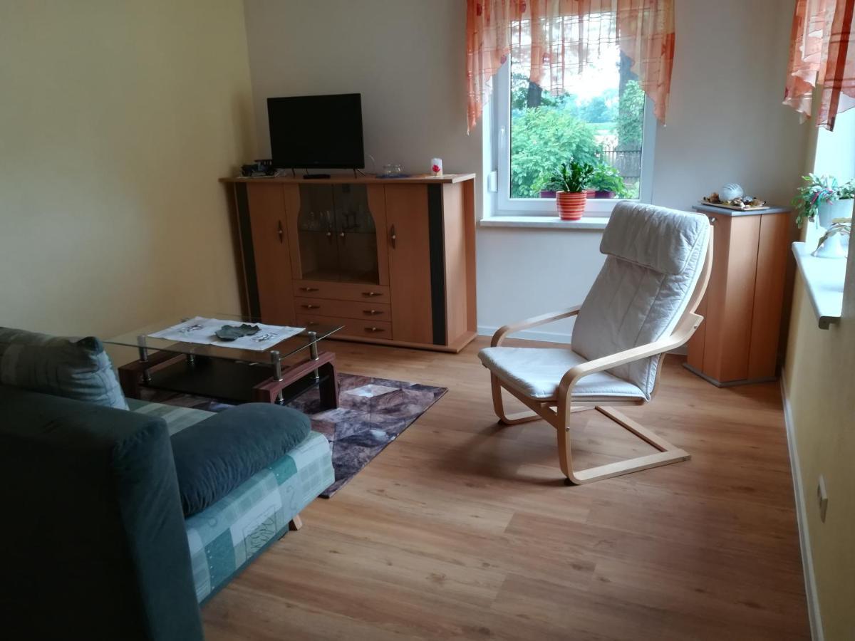 Ferienwohnung Bittner Klitten エクステリア 写真